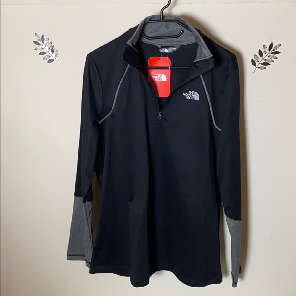 The North Face Women’s Pull Over Jacket XL